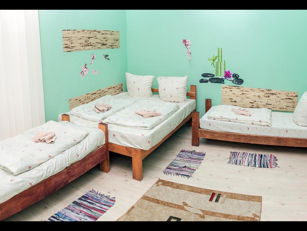Apple Hostel Leópolis Habitación foto